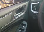荣威RX5 你们这个车的智能钥匙能关闭车窗吗？